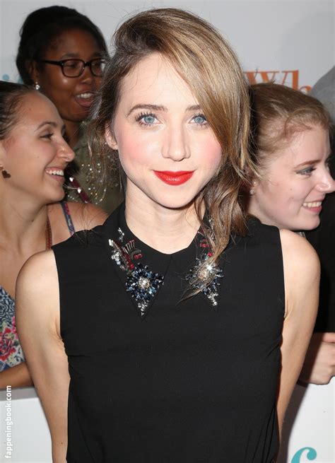 zoe kazan nude|Zoe Kazan The Fappening Nude (45 Leaked Photos)